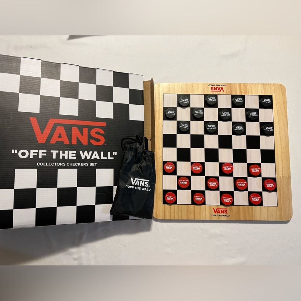 Vans off the Wall Collectors Checkers Set